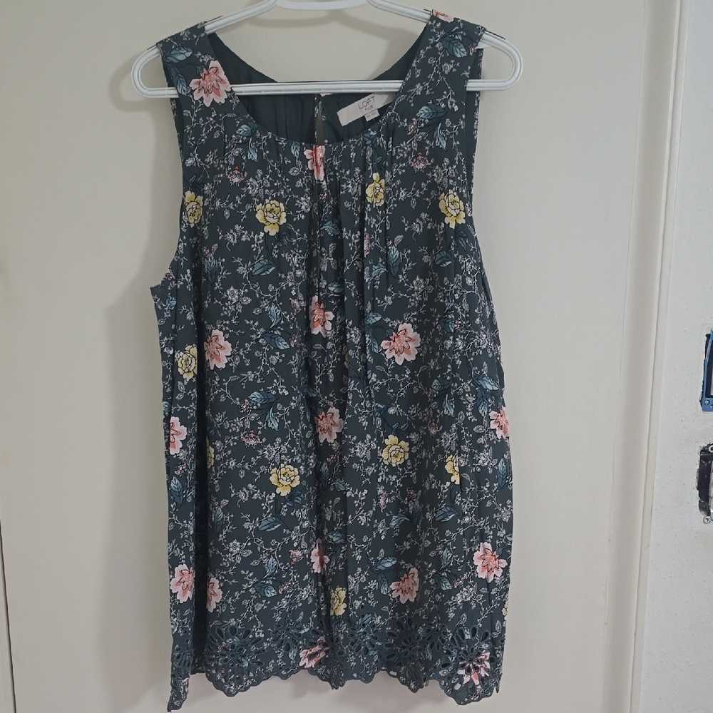 LOFT Dark Green Floral Tank Top